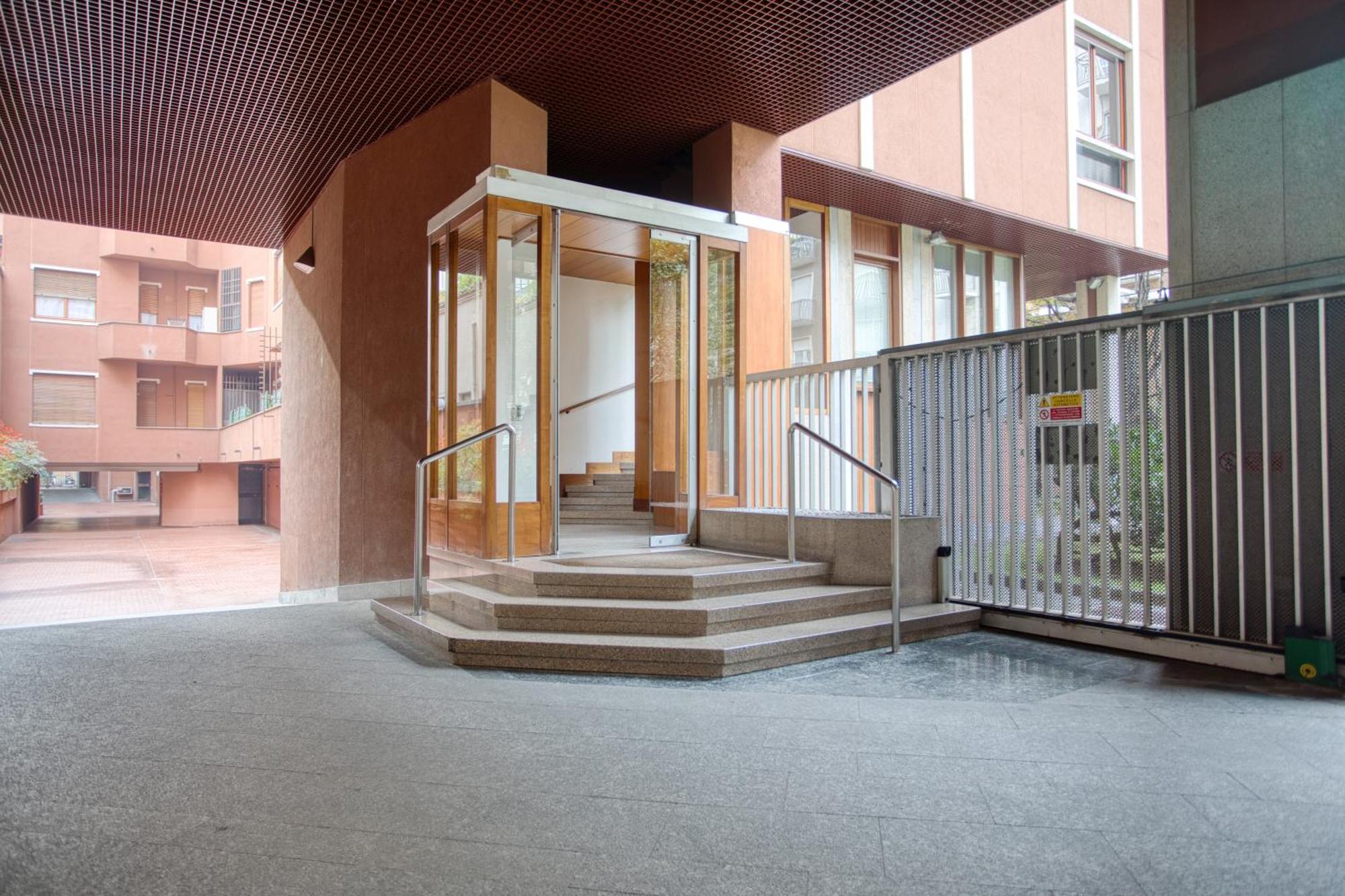 Easylife - Cozy With Terrace In Brera Appartement *